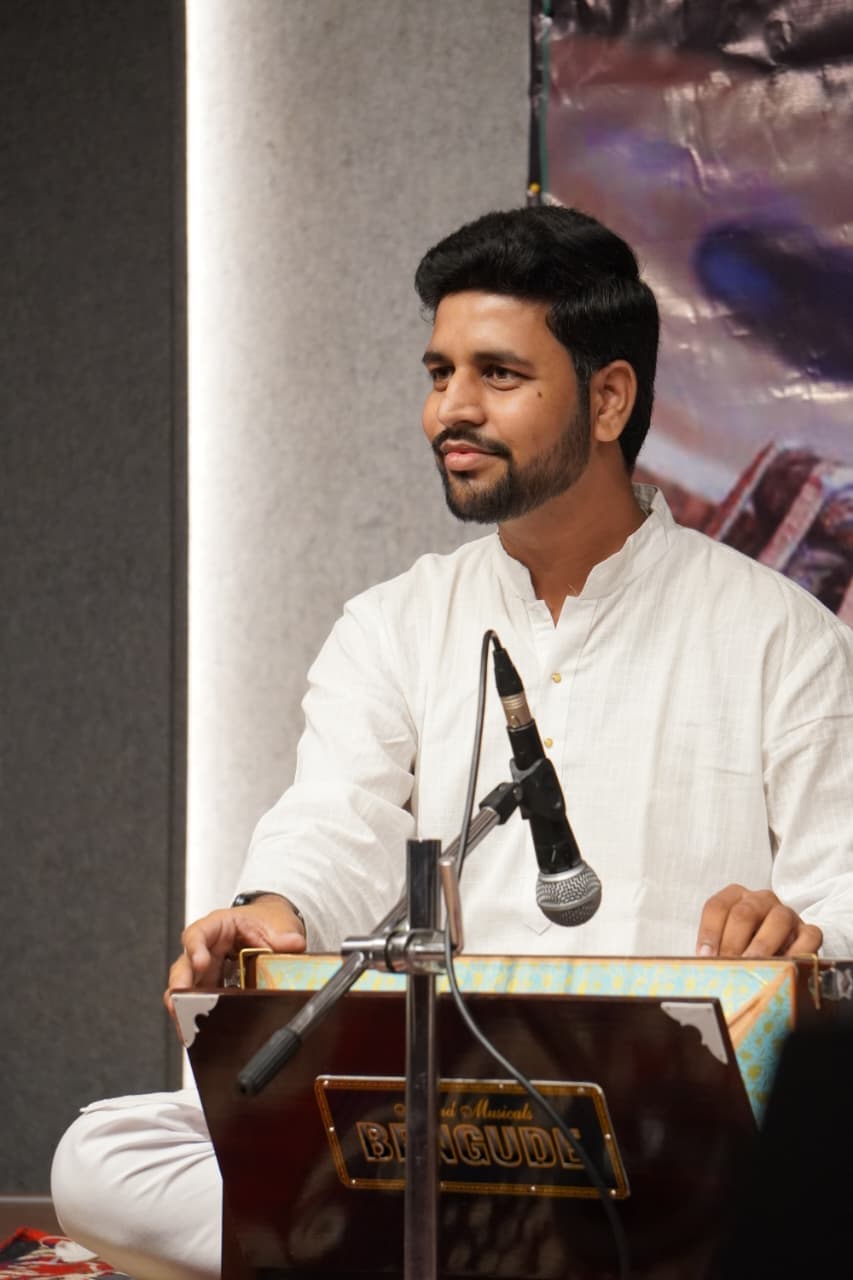 Ninad Joshi in concert